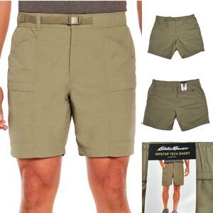 The Eddie Bauer Men’s Ripstop Tech Short Sz. XL